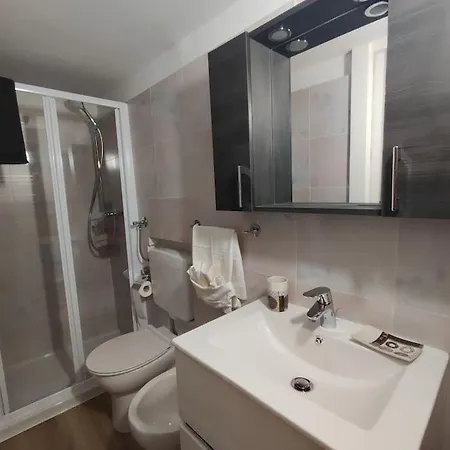 La Casetta Di Meriam: Centro, Spiagge, Ariston Appartement San Remo