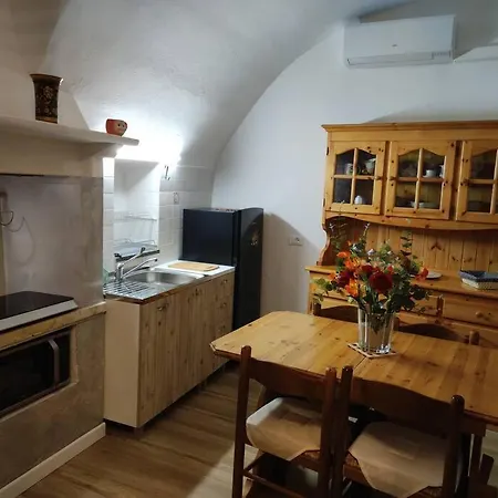 La Casetta Di Meriam: Centro, Spiagge, Ariston Apartment *